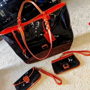 Dooney & Bourke patent leather/suede set👜👛👝